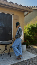 Load image into Gallery viewer, Budweiser Tee Flannel
