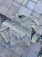 Load image into Gallery viewer, Floral Embroidered Sweater

