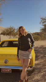 Load image into Gallery viewer, Light Wool Sweater
