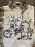 Load image into Gallery viewer, Betty Boop Tee Flannel
