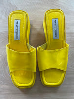 Load image into Gallery viewer, Walkin On Sunshine Shoes
