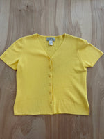 Load image into Gallery viewer, Yellow Button Up Tee
