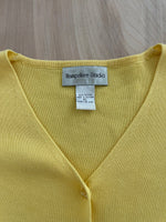 Load image into Gallery viewer, Yellow Button Up Tee
