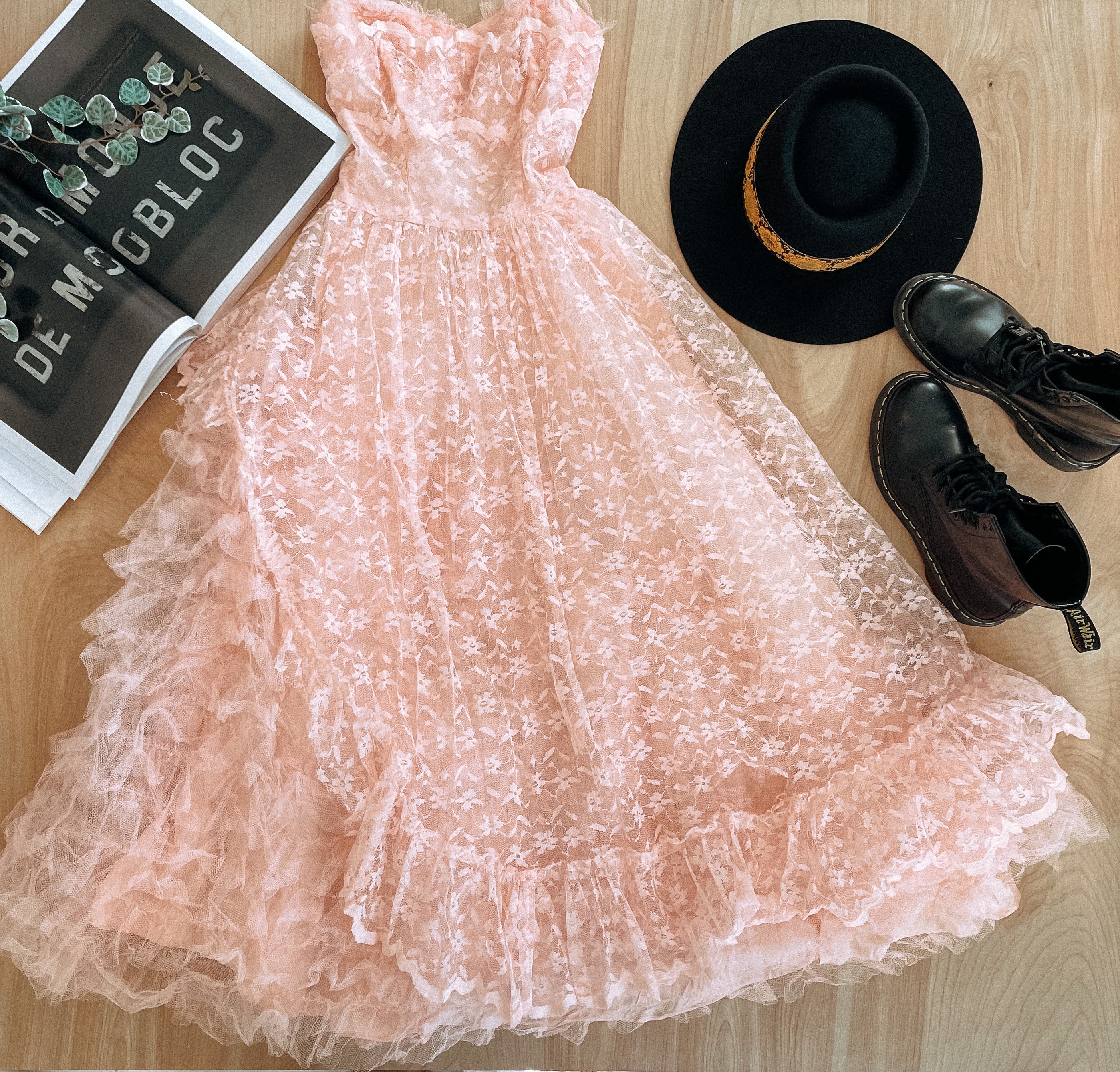 Lace Go Party Strapless Dress